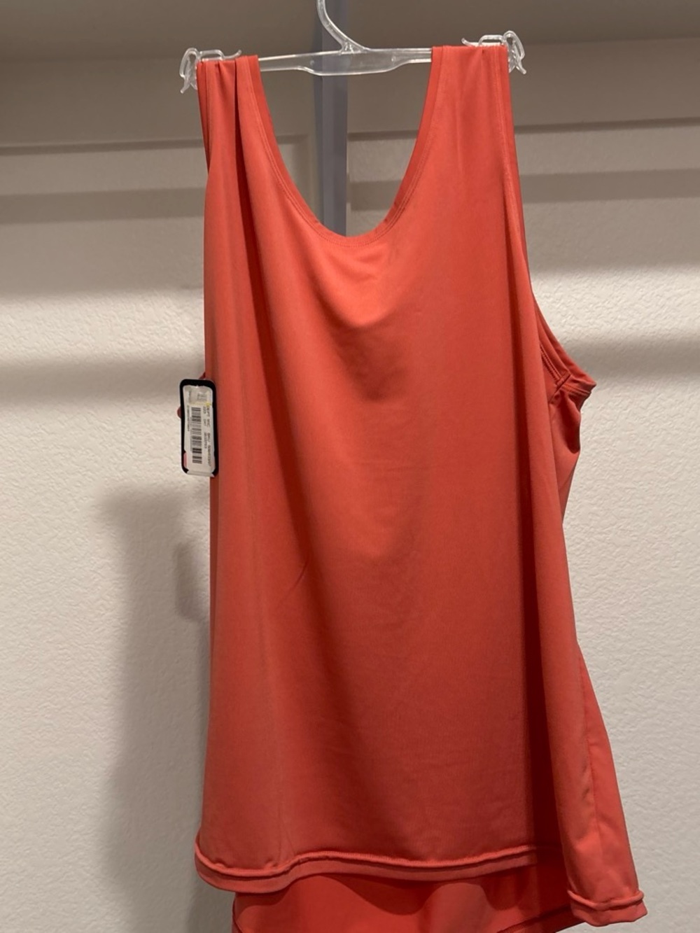 Women’s Coral Layered reversible Hem Tank Top